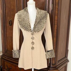 VTG Lillie Rubin Beige Animal Print Faux Fur Trim Suit Petite